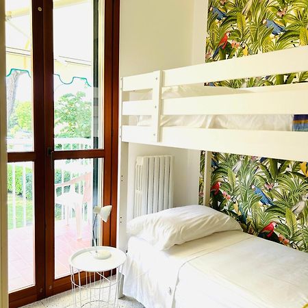 Beachside Family Garden Retreat カヴァッリーノ・トレポルティ エクステリア 写真